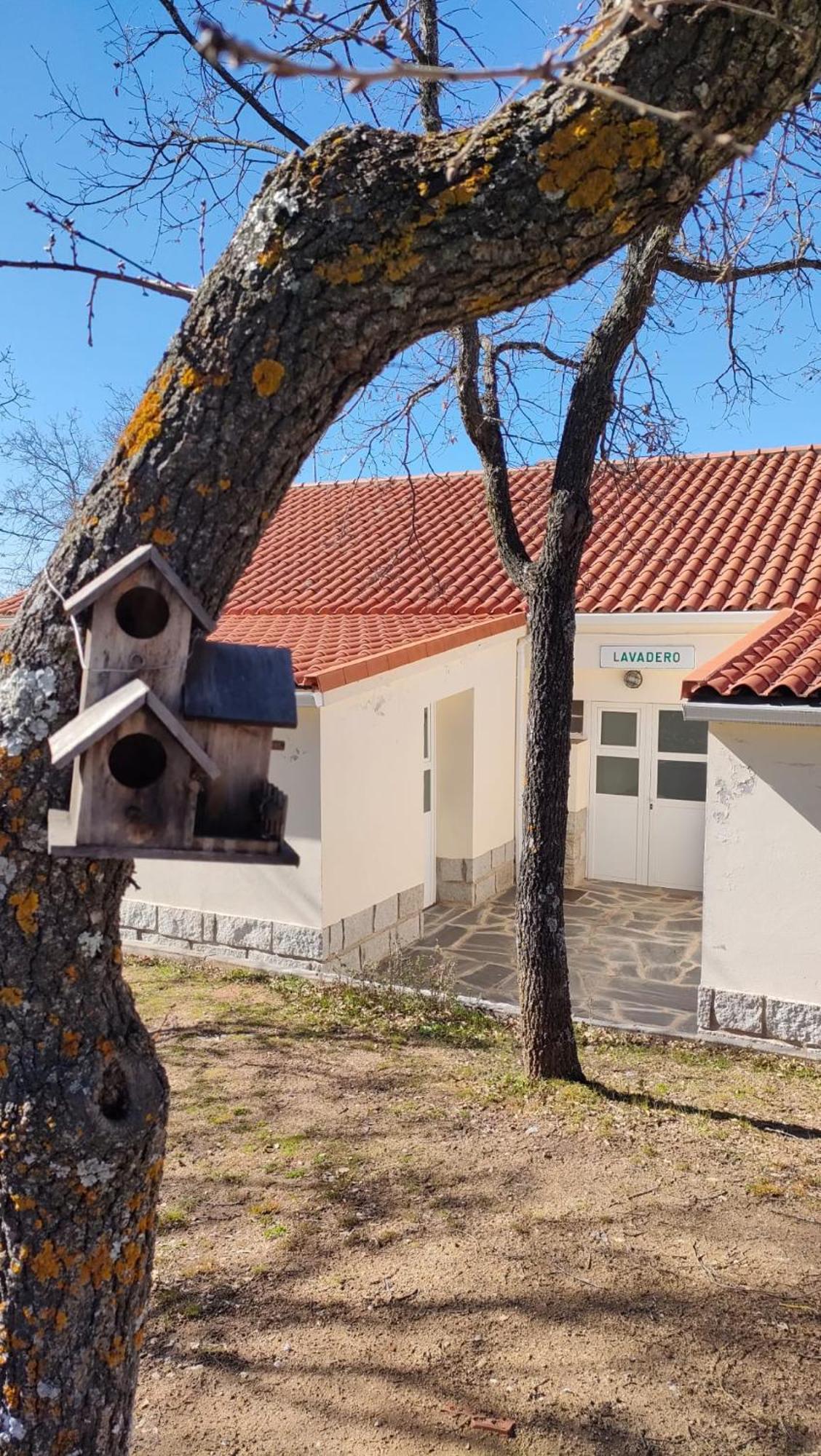 Camping De Cervera De Buitrago Hotel Exterior foto